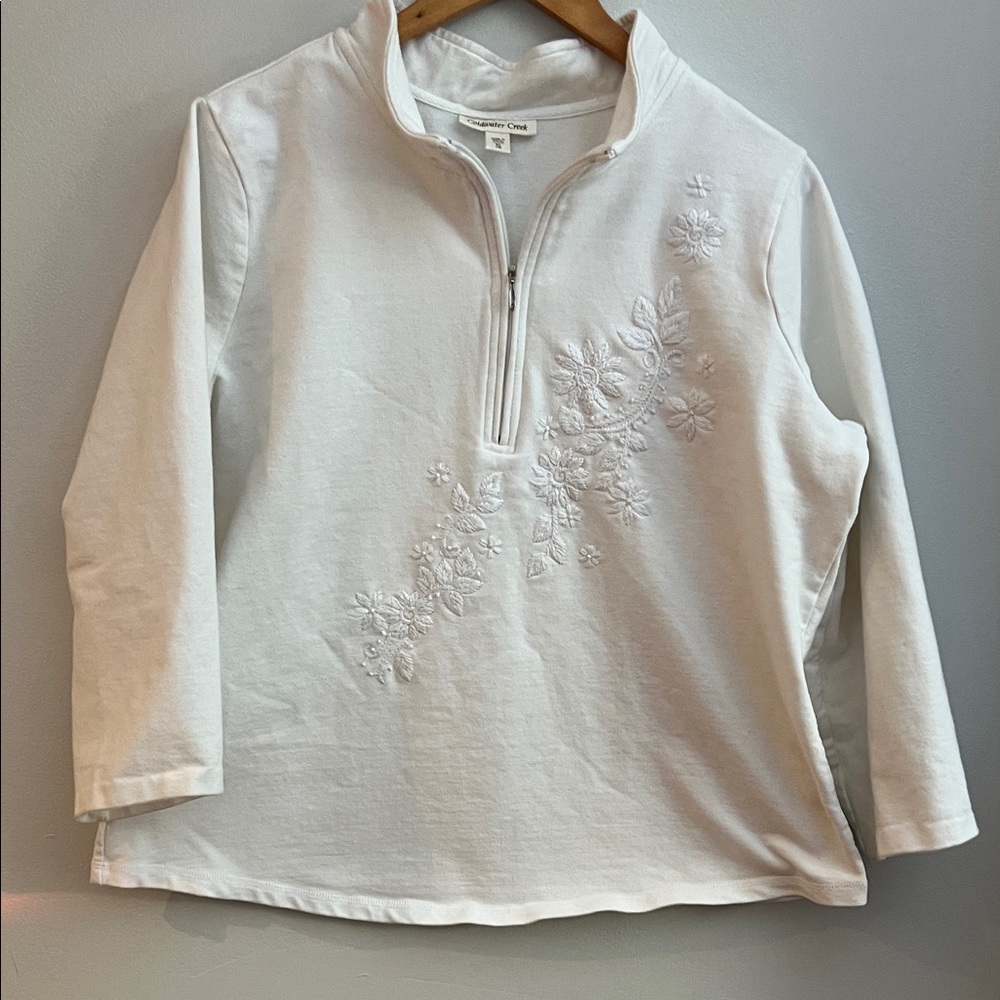 White Floral Embroidered Pullover